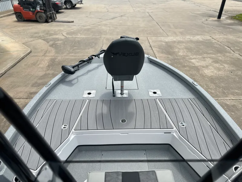 Slide: The Image of Vexus ACX 2210 2025 - 4