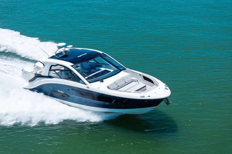 Slide: The Image of Sea Ray Sundancer 370 Outboard 2025 - 2