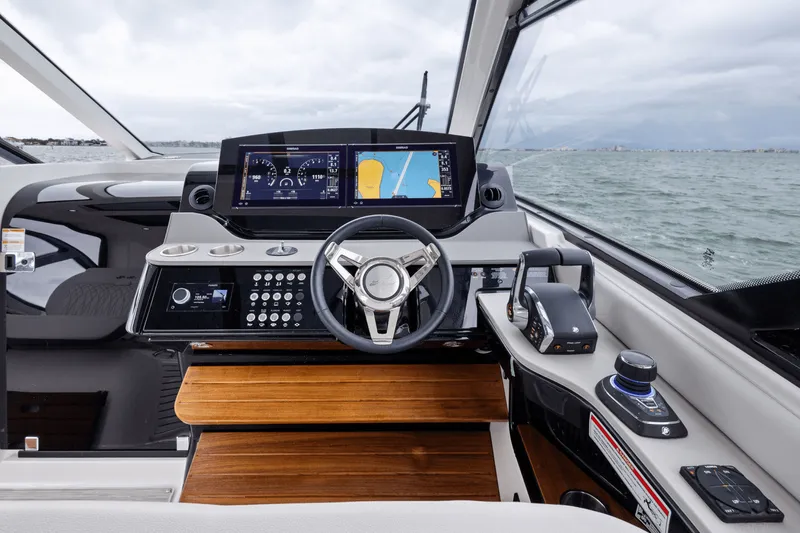 Slide: The Image of Sea Ray Sundancer 370 Outboard 2025 - 53
