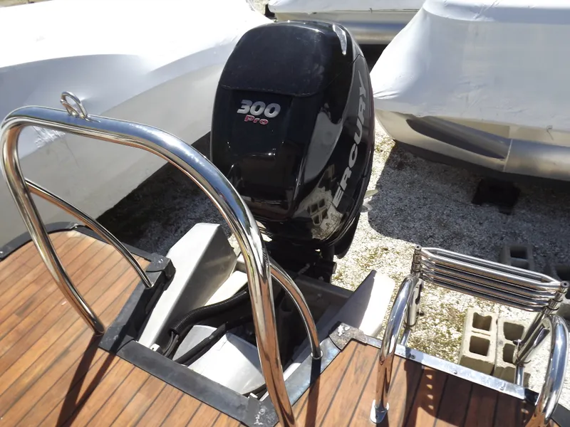 Slide: The Image of Avalon 2585 EL SaltWater Series 2018 - 29
