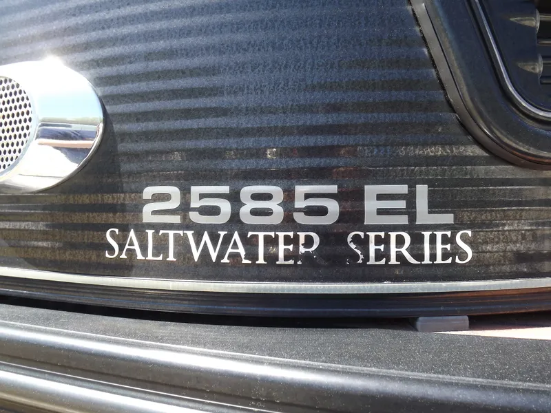 Slide: The Image of Avalon 2585 EL SaltWater Series 2018 - 5