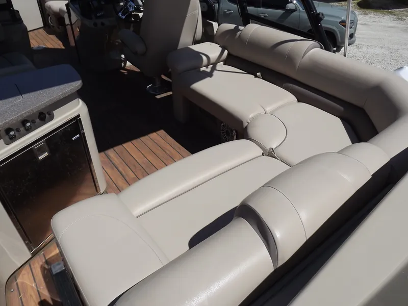 Slide: The Image of Avalon 2585 EL SaltWater Series 2018 - 32