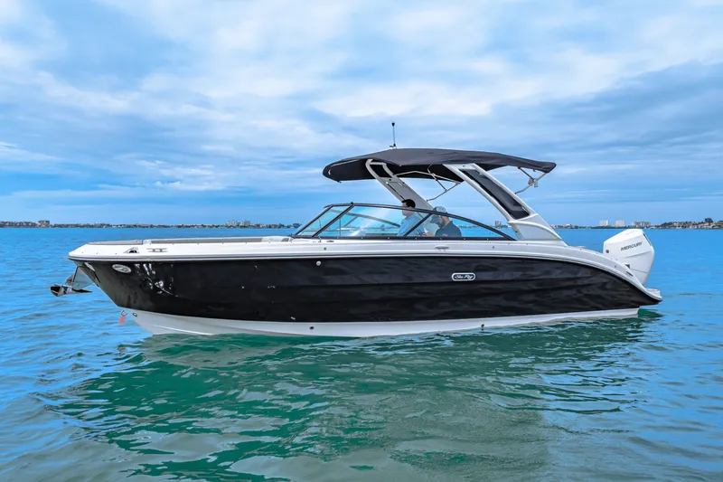 Slide: The Image of Sea Ray SDX 270 Outboard 2025 - 1