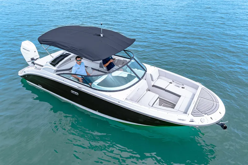 Slide: The Image of Sea Ray SDX 270 Outboard 2025 - 17