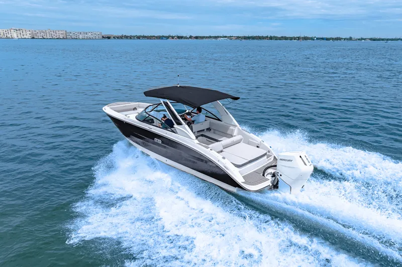 Slide: The Image of Sea Ray SDX 270 Outboard 2025 - 23