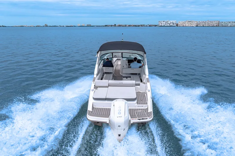 Slide: The Image of Sea Ray SDX 270 Outboard 2025 - 25