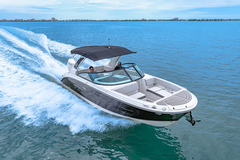 Slide: The Image of Sea Ray SDX 270 Outboard 2025 - 29