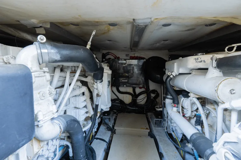 Slide: The Image of Azimut 40 FLYBRIDGE 2012 - 50