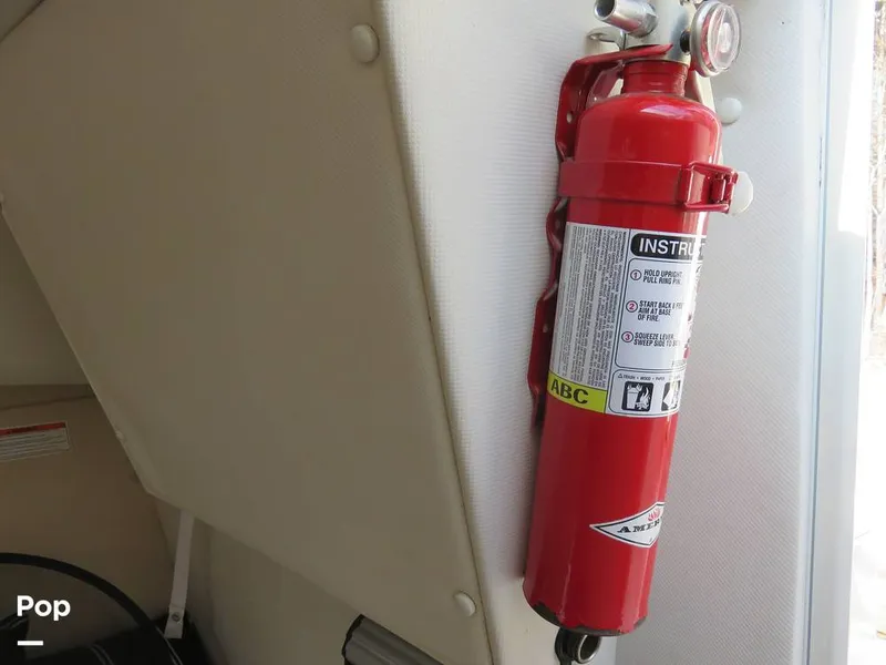 Slide: The Image of Wellcraft 210 Coastal 2013 - 12042192