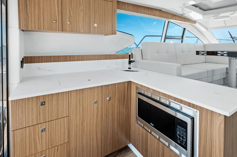 Slide: The Image of Cruisers 46 Cantius 2025 - 41