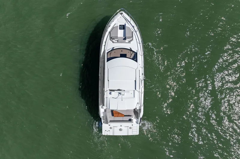 Slide: The Image of Cruisers Yachts 46 Cantius 2025 - 10