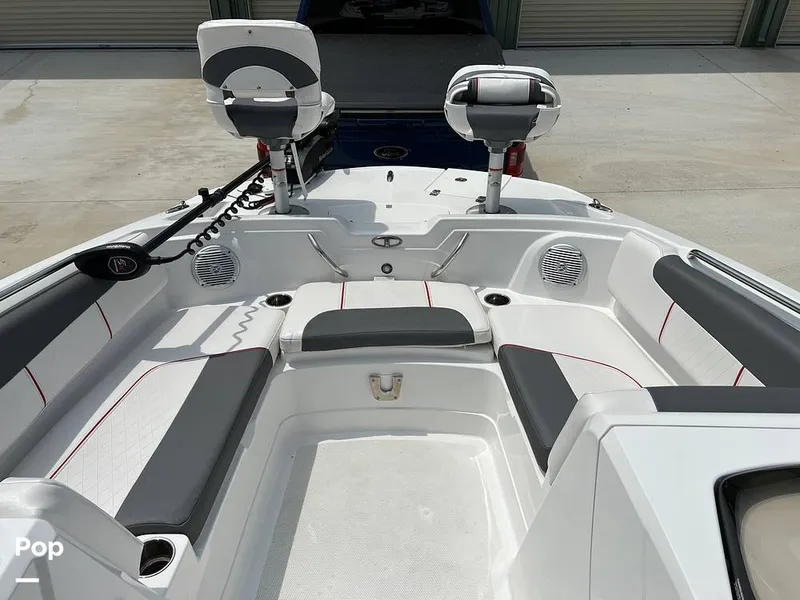 Slide: The Image of Bow Seating - 12290513