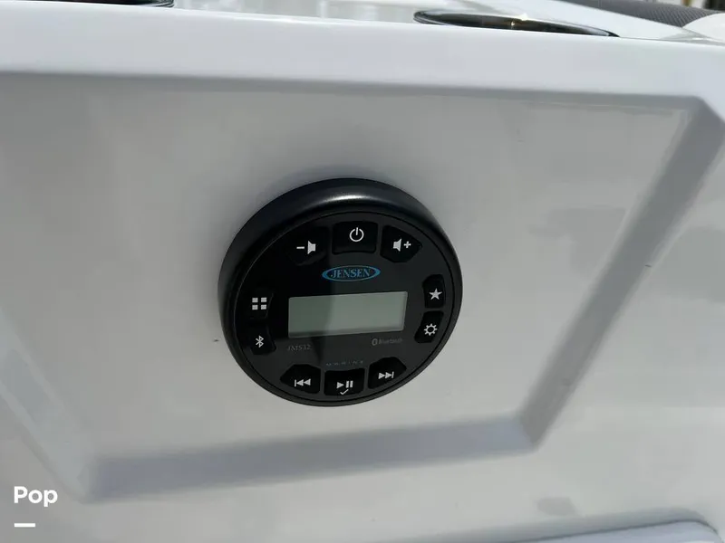 Slide: The Image of radio - 12290512