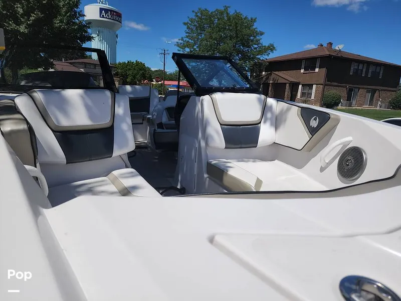 Slide: The Image of Scarab 215 2014 - 12181664