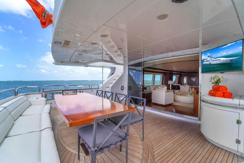 Slide: The Image of Azimut Grande 105 2012 - 44