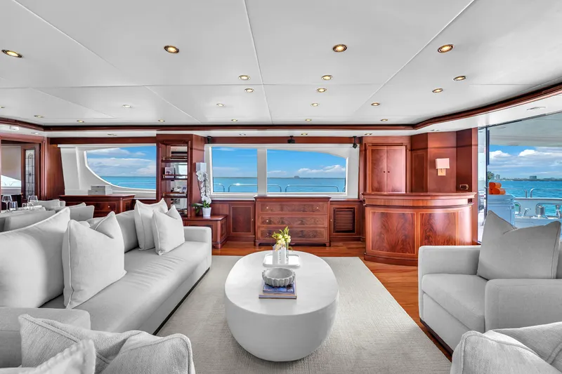 Slide: The Image of Azimut Grande 105 2012 - 54