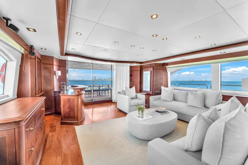 Slide: The Image of Azimut Grande 105 2012 - 52