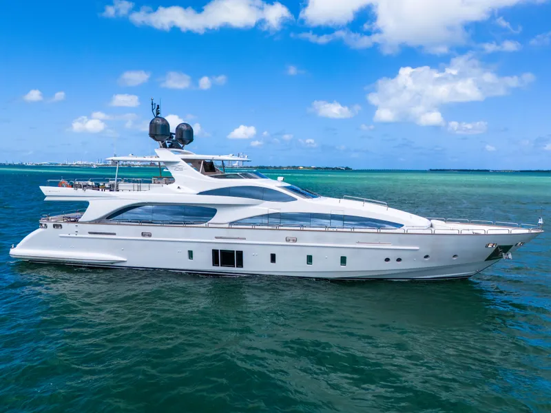 Slide: The Image of Azimut Grande 105 2012 - 4
