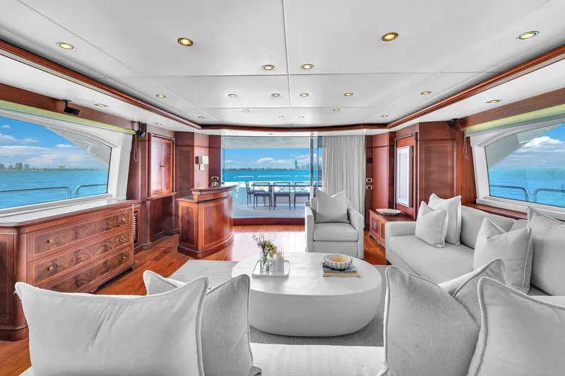 Slide: The Image of Azimut Grande 105 2012 - 53
