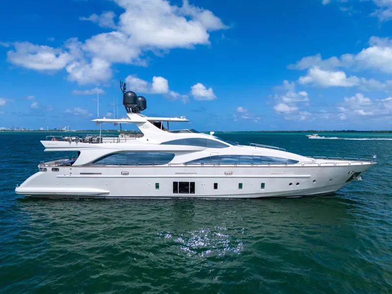 Slide: The Image of Azimut Grande 105 2012 - 14