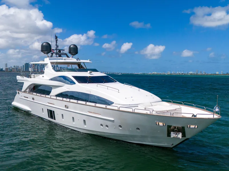 Slide: The Image of Azimut Grande 105 2012 - 16