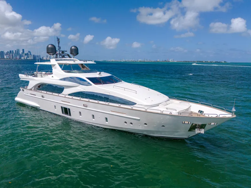 Slide: The Image of Azimut Grande 105 2012 - 15