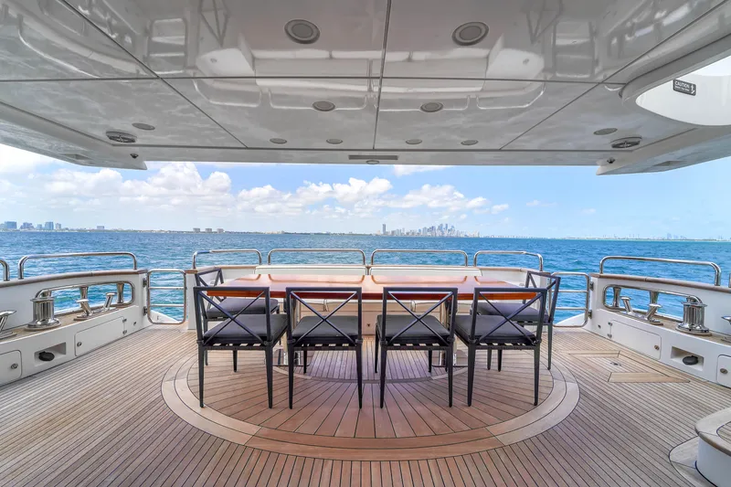 Slide: The Image of Azimut Grande 105 2012 - 38