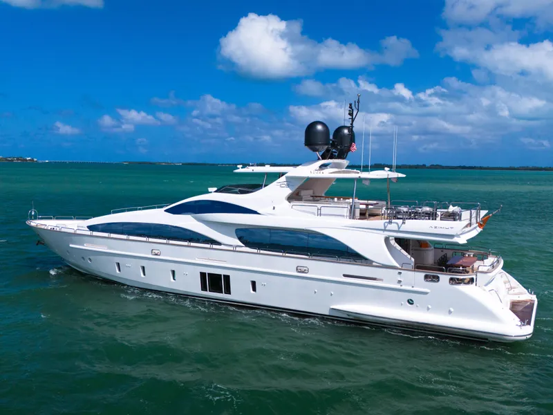Slide: The Image of Azimut Grande 105 2012 - 33