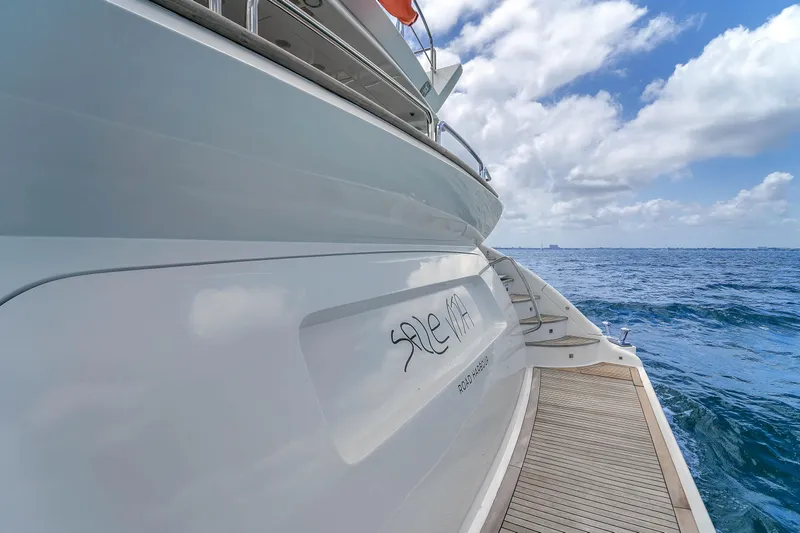 Slide: The Image of Azimut Grande 105 2012 - 34
