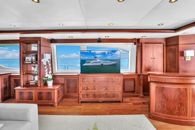 Slide: The Image of Azimut Grande 105 2012 - 55