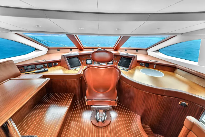 Slide: The Image of Azimut Grande 105 2012 - 99