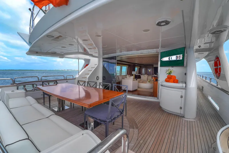 Slide: The Image of Azimut Grande 105 2012 - 41