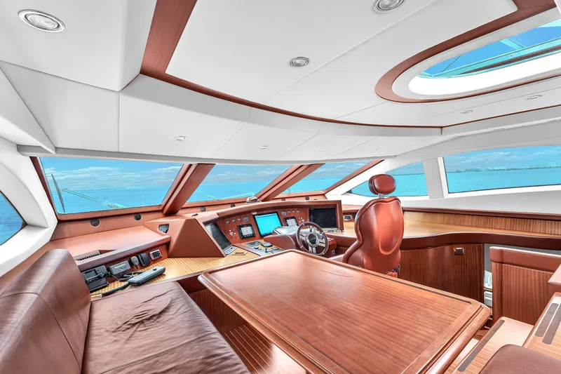 Slide: The Image of Azimut Grande 105 2012 - 103