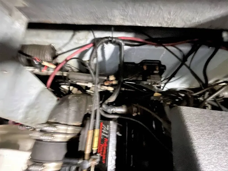 Slide: The Image of Sea Ray 240 Overnighter 1995 - 12040185