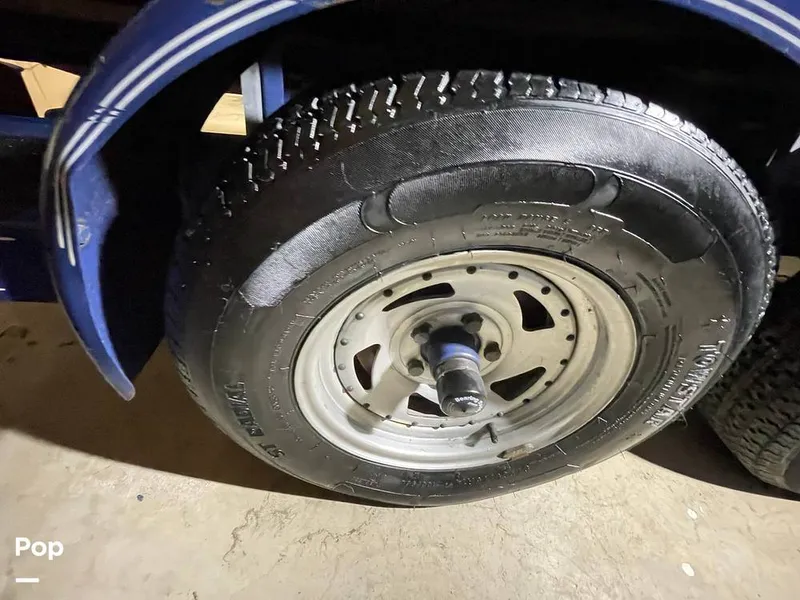 Slide: The Image of Sea Ray 240 Overnighter 1995 - 12040088