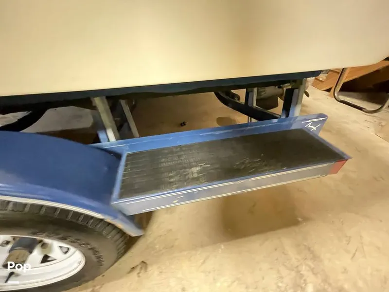 Slide: The Image of Sea Ray 240 Overnighter 1995 - 12040103