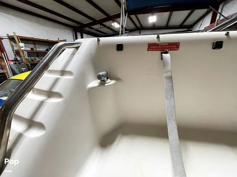 Slide: The Image of Sea Ray 240 Overnighter 1995 - 12040095