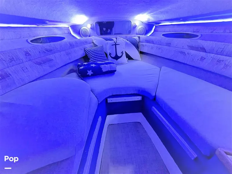 Slide: The Image of Sea Ray 240 Overnighter 1995 - 12040157