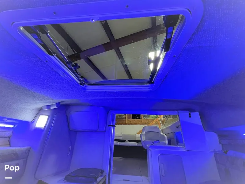 Slide: The Image of Sea Ray 240 Overnighter 1995 - 12040165