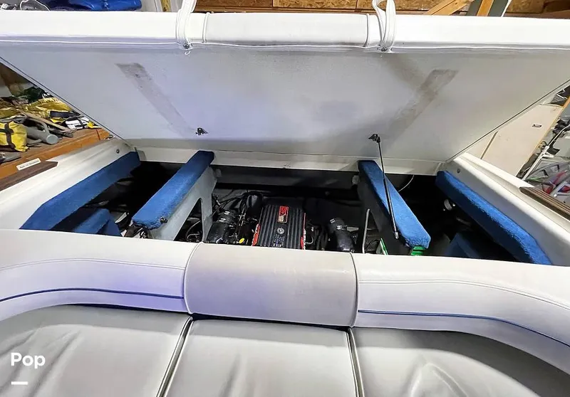 Slide: The Image of Sea Ray 240 Overnighter 1995 - 12040182
