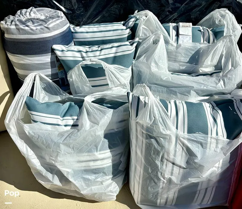 Slide: The Image of Sea Ray 290 Sundancer 1999 - 13614192