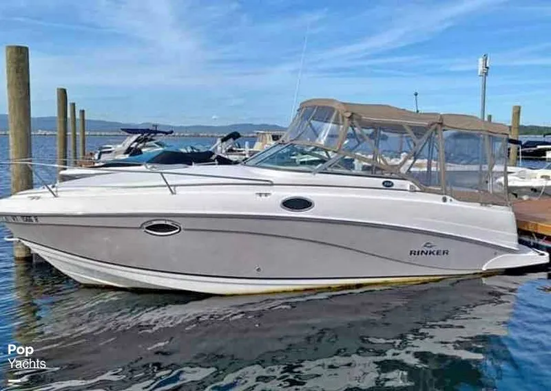 Slide: The Image of Rinker 250 Express cruiser 2007 - 12006628