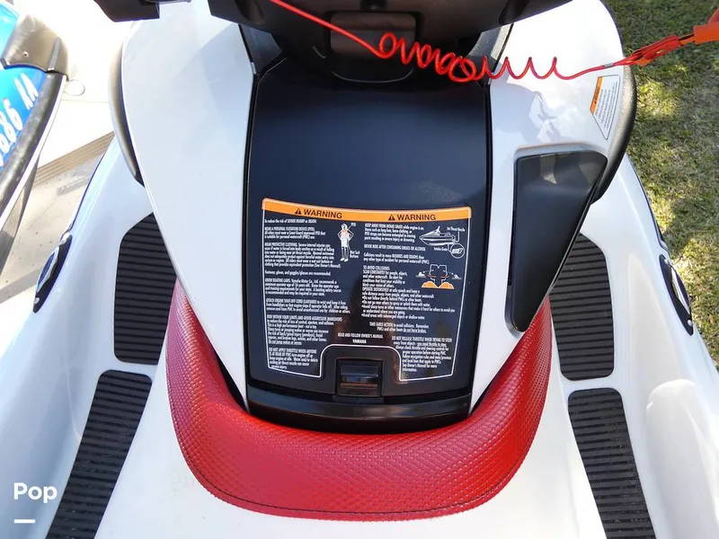 Slide: The Image of Yamaha FZR & FZS 2016 - 12035153