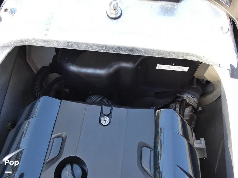 Slide: The Image of Yamaha FZR & FZS 2016 - 12035170