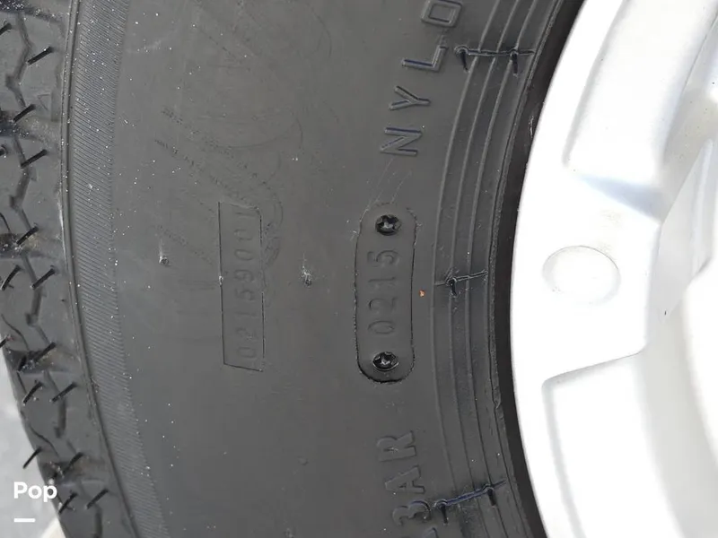 Slide: The Image of Yamaha FZR & FZS 2016 - 12035077