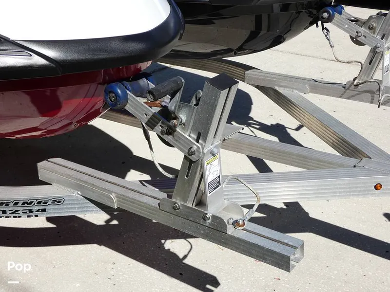 Slide: The Image of Yamaha FZR & FZS 2016 - 12035092