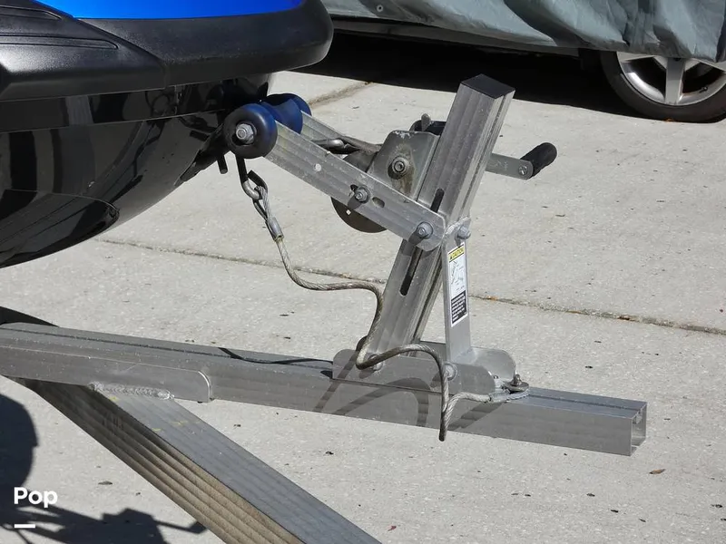 Slide: The Image of Yamaha FZR & FZS 2016 - 12035093