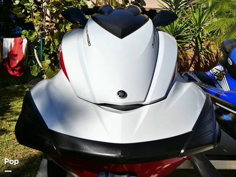 Slide: The Image of Yamaha FZR & FZS 2016 - 12035134