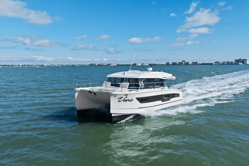 Slide: The Image of Fountaine Pajot MY 4.S 2022 - 11