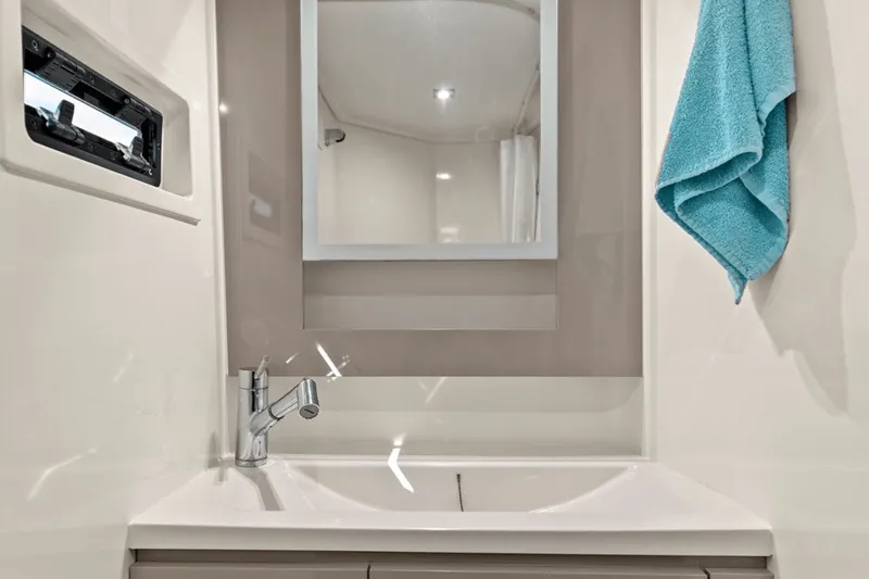 Slide: The Image of Fountaine Pajot MY 4.S 2022 - 27